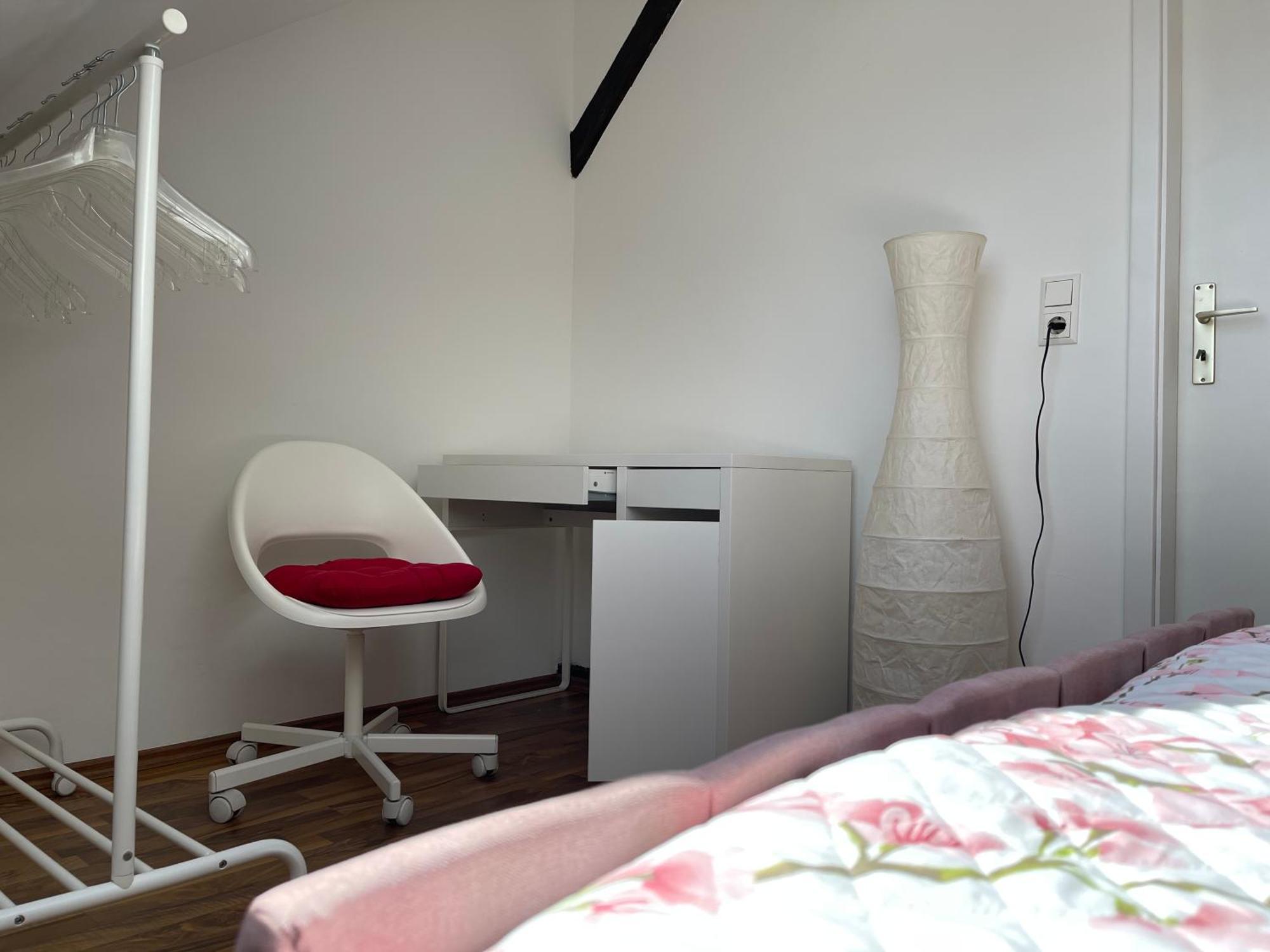 Geraeumige 3-Zimmer-Ferienwohnung Im Herzen Von Kassel Kültér fotó