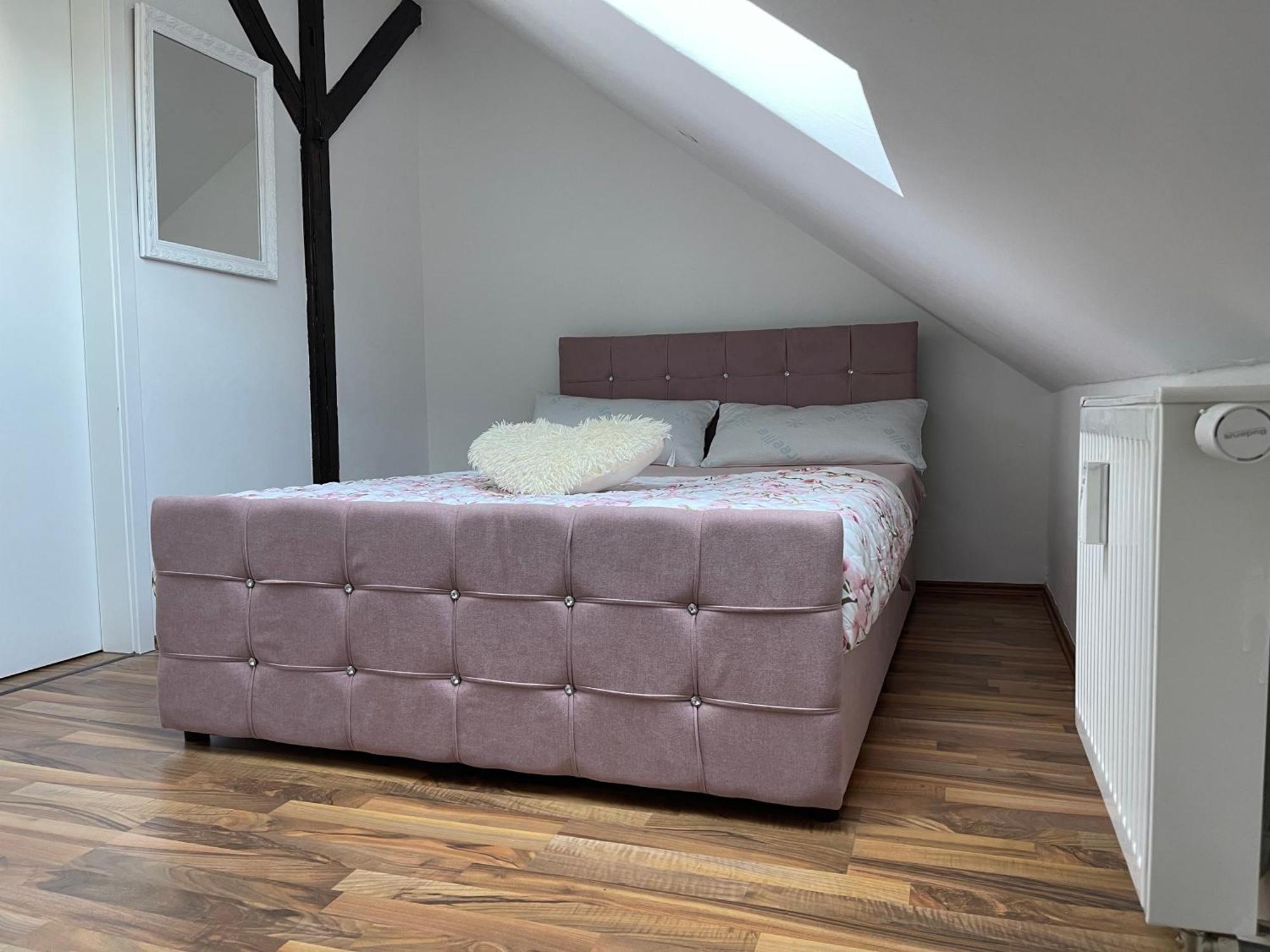 Geraeumige 3-Zimmer-Ferienwohnung Im Herzen Von Kassel Kültér fotó
