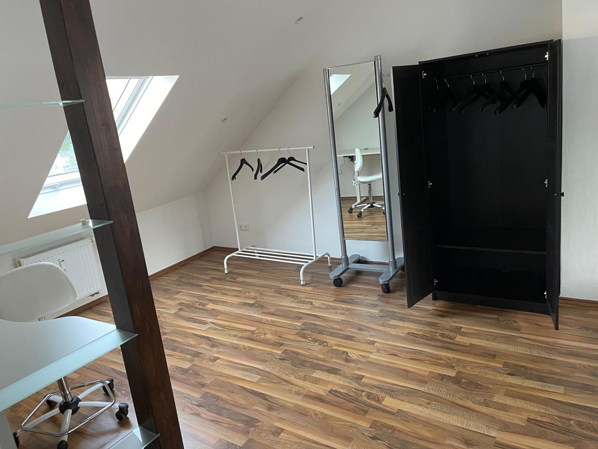Geraeumige 3-Zimmer-Ferienwohnung Im Herzen Von Kassel Kültér fotó