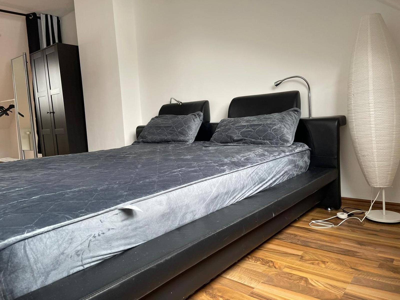 Geraeumige 3-Zimmer-Ferienwohnung Im Herzen Von Kassel Kültér fotó