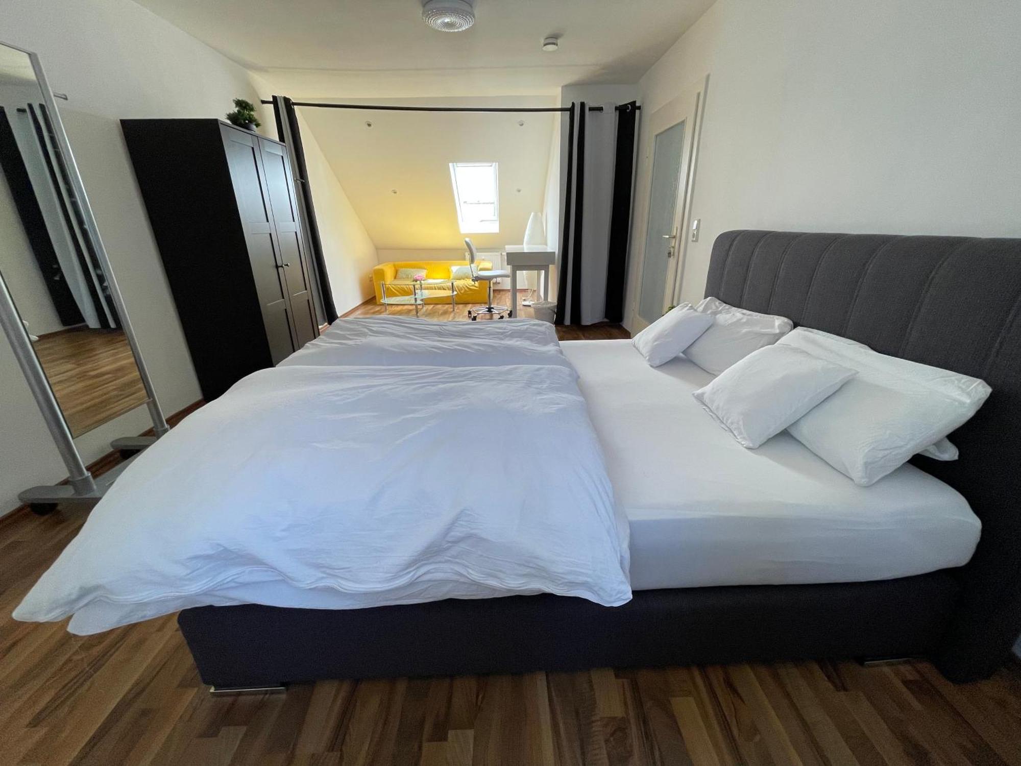 Geraeumige 3-Zimmer-Ferienwohnung Im Herzen Von Kassel Kültér fotó