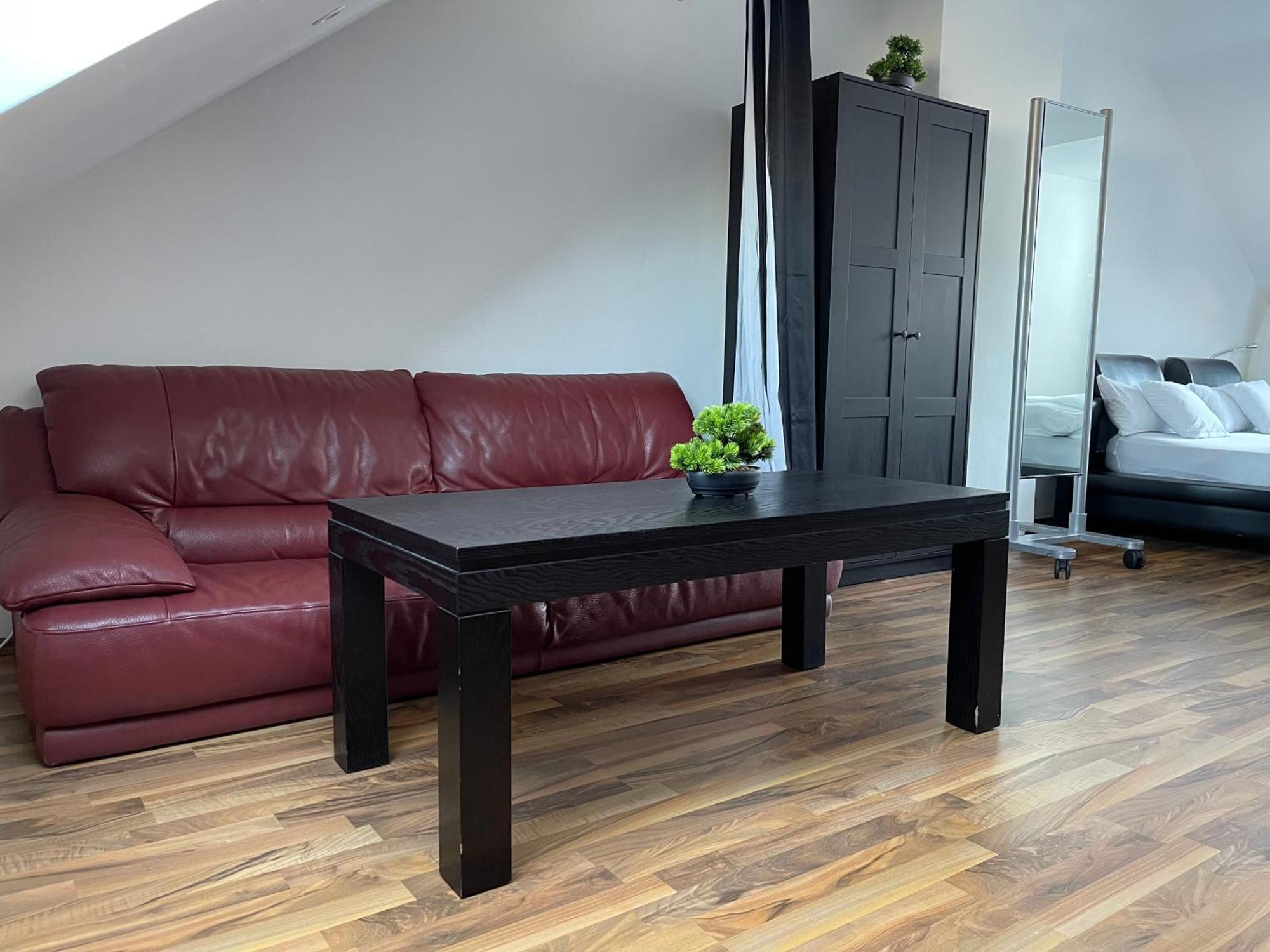 Geraeumige 3-Zimmer-Ferienwohnung Im Herzen Von Kassel Kültér fotó